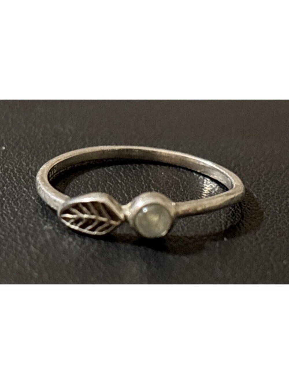 Pura Vida Ring 925 Sterling Silver Moonstone Leaf - Size 6.75?